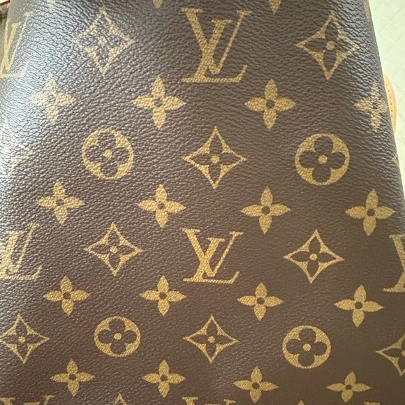 Louis Vuitton Petit Noe - Picture 6 of 16